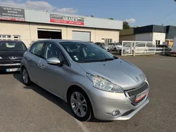 Peugeot 208 1.6 VTI 120cv