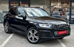 Audi Q5 45 TFSI 245ch Quattro SUV | Toit Ouvrant • Cuir • Caméra de recul