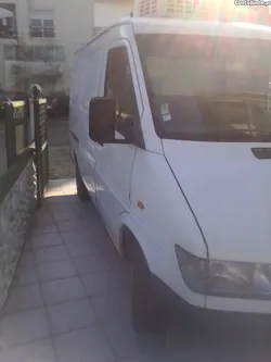 Mercedes-Benz Sprinter 208d