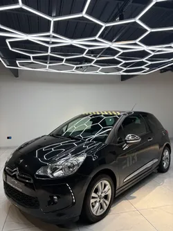DS3 1.6HDi SoChic 90cv 81860km Superbe état