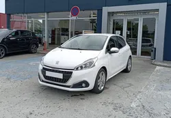 Peugeot 208 Puretech 110 S&S EAT6 Allure Busin