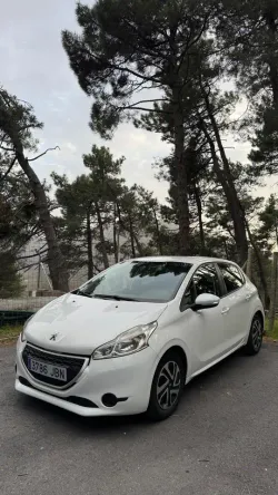 Peugeot 208 1.4 HDi 2014
