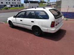 Toyota Corolla 1.3 c gasolina