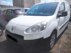 Partner phase 2 1600 hdi 115 cv 3 places 2014 pack clim 131000 km
