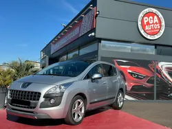 Peugeot 3008 1.6 L HDi 112 CH "Féline"