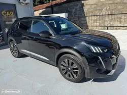 Peugeot 2008 PureTech 130 EAT8 GT