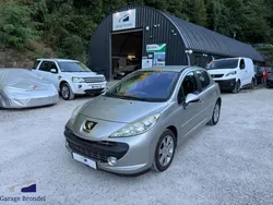 Peugeot 207 1.6i 120cv 2ème Main Feline