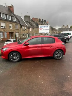 Peugeot 208 1.2i PureTech 100