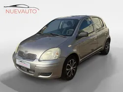 TOYOTA YARIS 1.3i