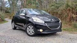 Peugeot 208 1.2i 5 portas