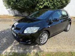 Toyota Auris 1.4 D-4D Sol