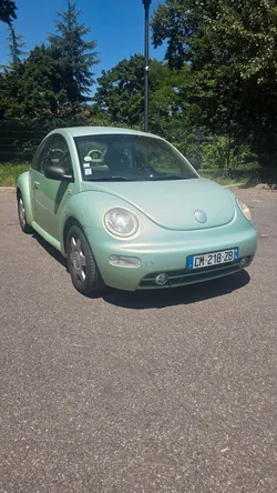 Volkswagen New Beetle