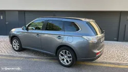 Mitsubishi Outlander 2.0 PHEV Intense Navi