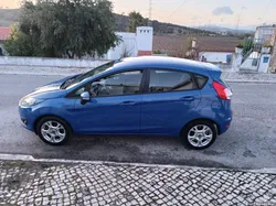 Ford Fiesta TREND ECOBOOST (IMACULADO) 113EUROS SEM ENTRADA
