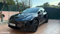 Tesla Model Y Long-Range RWD