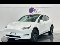 Tesla MODEL Y LONG RANGE / 1ERE MAIN