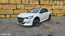 Peugeot e-208 GT
