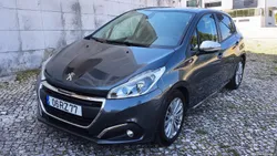Peugeot 208 1.6 BlueHDi Style Nacional