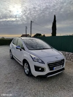 Peugeot 3008 2.0 HDi Hybrid4