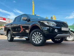 MITSUBISHI L200 2,4L DID Double Cab INSTYLE BVA 181 ch