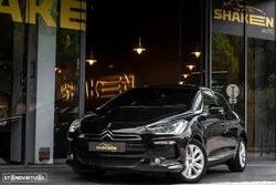 Citroën DS5 2.0 HDi Hy4 So Chic CMP6 102g