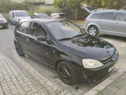 Opel Corsa C 1.2 sport ano 2001  aceito retoma