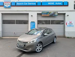 PEUGEOT 208 1.6 e-HDi 115CH JBL