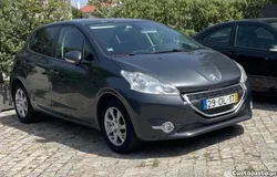 Peugeot 208 vTi Allure