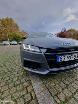 Audi TT Coupé 2.0 TDI S-line