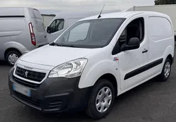 Peugeot Partner E-PARTNER STD PREMIUM 22KMWH*10500,00 ht