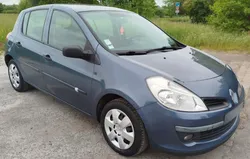 Renault Clio III 1.4 Confort Expression 98 CH ESSENCE