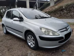 Peugeot 307 1.4i c/ A/C - 5 Portas - Nacional - Distribuição Mudada - Citadino
