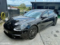 Porsche Panamera Sport Turismo 4 E-Hybrid 10 Years Edition