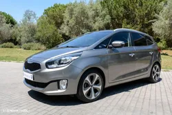Kia Carens 1.7 CRDi ISG EX