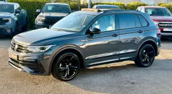 Volkswagen Tiguan 2.0 TDI 150CV DSG7 FINITION R-LINE FACELIFT GPS CARPLAY + TOIT + CAMERA + ATTELAGE