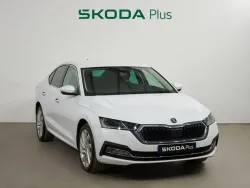 SKODA Octavia Combi 1.4TSI PHEV Selection DSG
