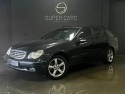 Mercedes-Benz C 220 CDI (2002) Carrinha Diesel com Teto de Abrir