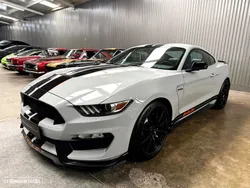 Ford Mustang Shelby GT350 5.2 V8
