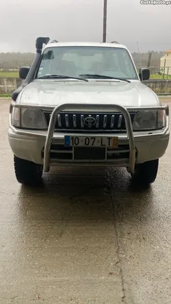 Toyota Land Cruiser KZJ90