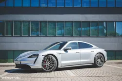 Porsche Taycan 4S