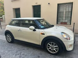 Vends mini one, 1.2 essence 3 portes, 102 ch année 2017 très peu roulée