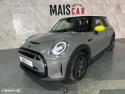 MINI 3 Portas Cooper SE Camden Edition