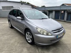 Peugeot 307 2.0 HDI 7 LUGARES