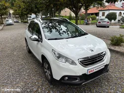 Peugeot 2008 1.2 PureTech Allure