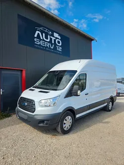 13325 HT - Ford Transit l2h2 2.0 tdci 130 cv / Atellage / Garantie 12 Mois