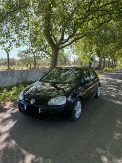 VW Golf V 1.9 TDI Bluemotion