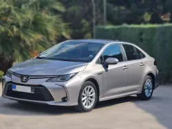 Toyota Corolla 1.8 125H ACTIVE TECH E-CVT SEDAN