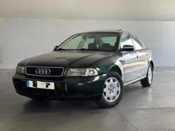Audi A4 1.6i Sport 102cv AC - 96