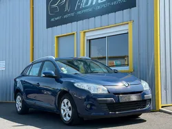 RENAULT MEGANE ESTATE 1.5 dCi 105 ch EXPRESSION / BLUETOOTH / CLIMATISATION / REGULATEUR DE VITESSE / 5.990 EUR