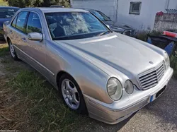 Mercedes-Benz E 220 Cdi aceito troca
